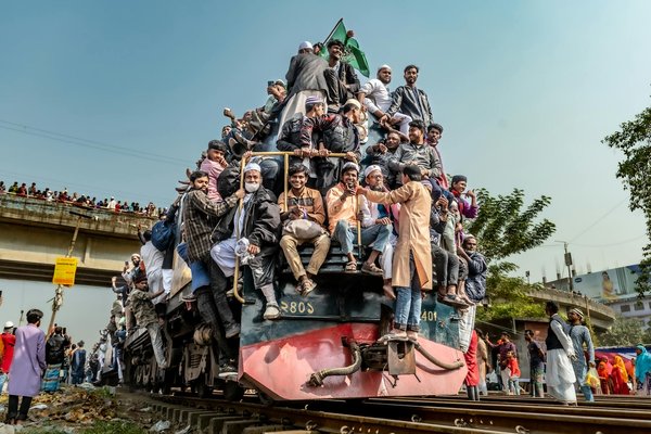 Découvrez l'Essence de la Permaculture Urbaine : Techniques Innovantes pour Cultiver en Ville